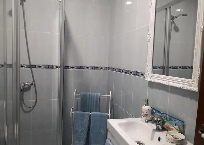 Rios Rosas Center רונדה